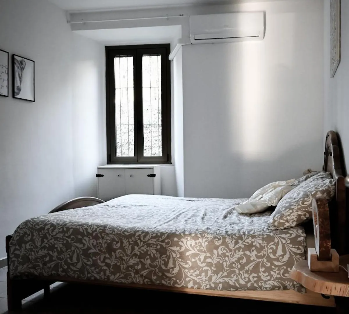 Sueza Tourist Apartment Relax, Nature And Comfort Cassago Brianza Italy